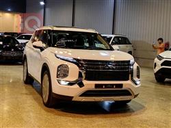 ميتسوبيشي اوتلاندر